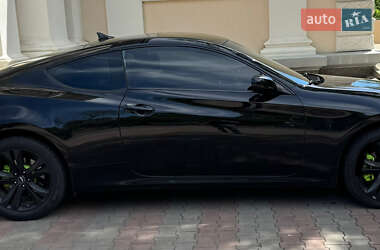 Купе Hyundai Genesis Coupe 2010 в 