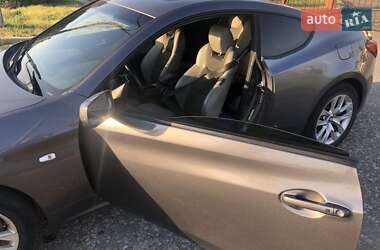 Купе Hyundai Genesis Coupe 2014 в 