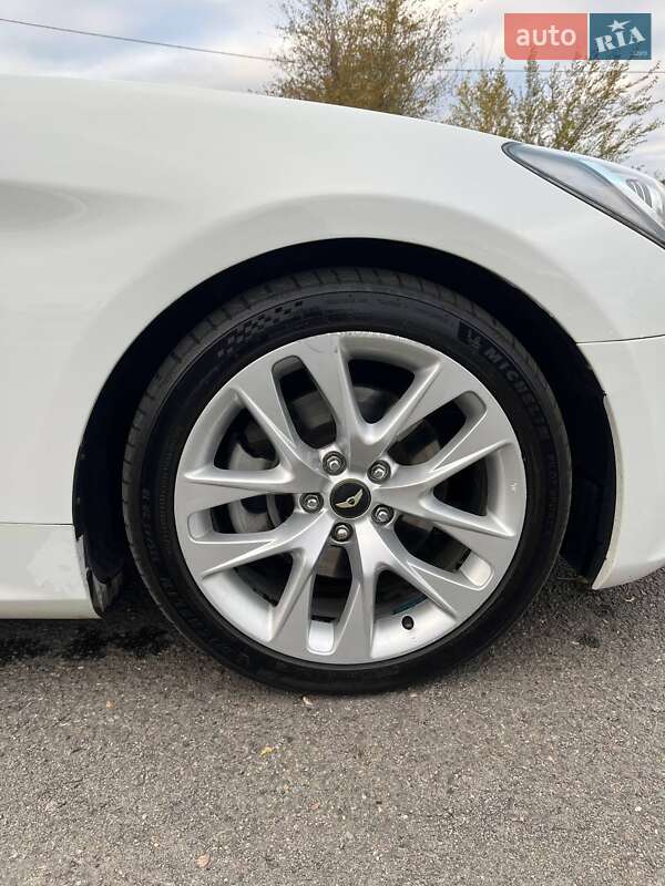 Купе Hyundai Genesis Coupe 2013 в Кривому Розі фото 12 Купе Hyundai Genesis Coupe 2013 в Кривому Розі