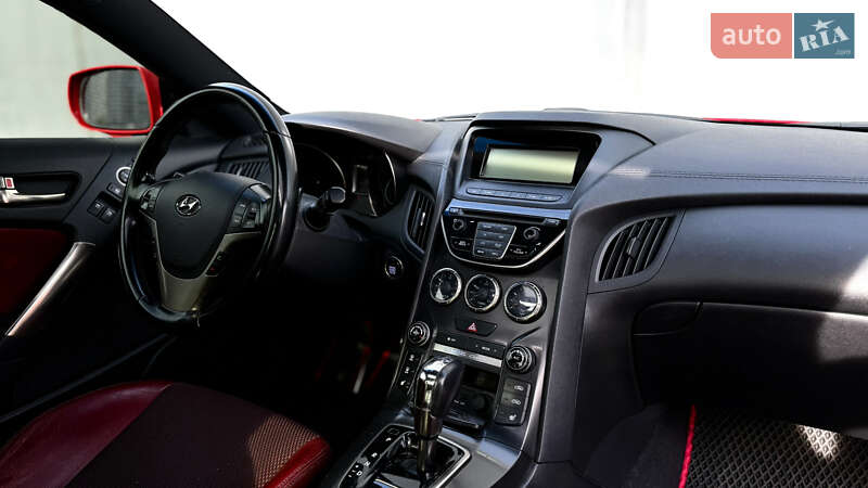 Купе Hyundai Genesis Coupe 2013 в Киеве фото 21 Купе Hyundai Genesis Coupe 2013 в Киеве