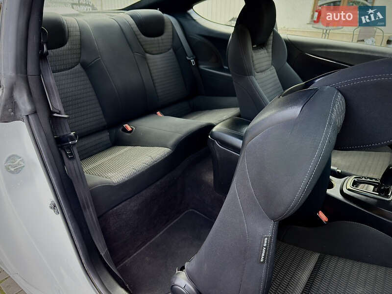 Купе Hyundai Genesis Coupe 2014 в Одесі фото 15 Купе Hyundai Genesis Coupe 2014 в Одесі
