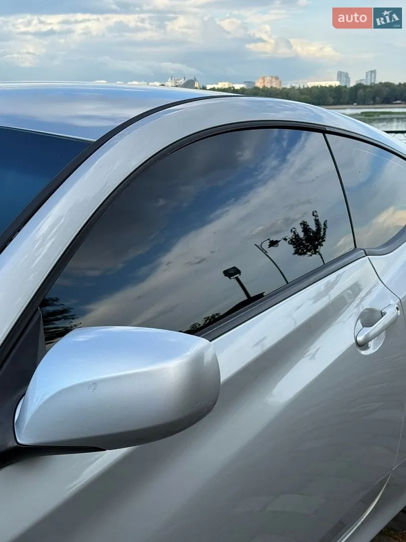 2010 Hyundai Genesis Coupe - мініатюра 10