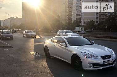 Купе Hyundai Genesis 2011 в Киеве