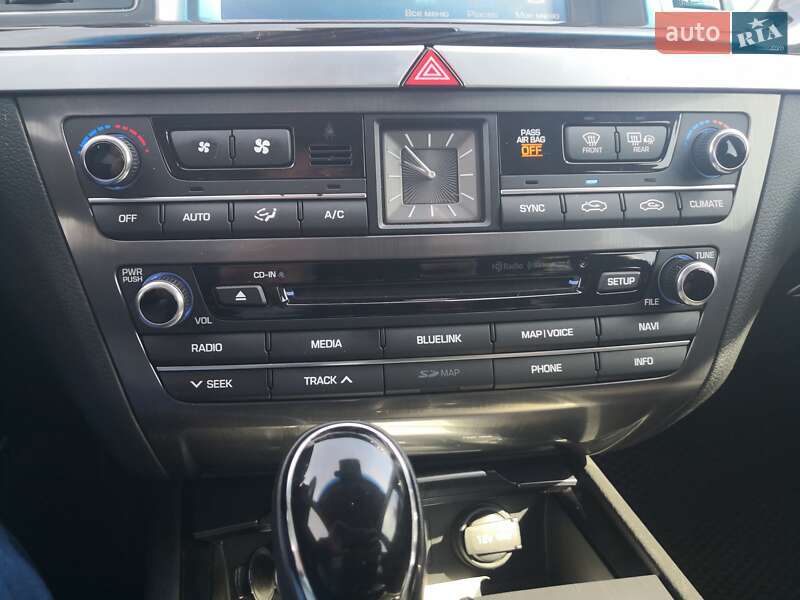 Седан Hyundai Genesis 2014 в Києві