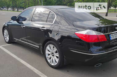 Седан Hyundai Genesis 2008 в Киеве