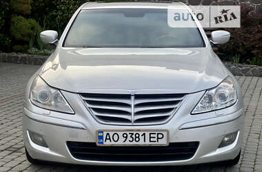 Седан Hyundai Genesis 2008 в 
