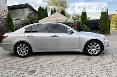 Седан Hyundai Genesis 2008 в 