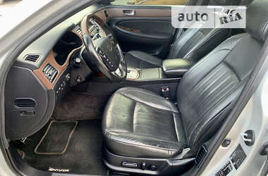 Седан Hyundai Genesis 2008 в 