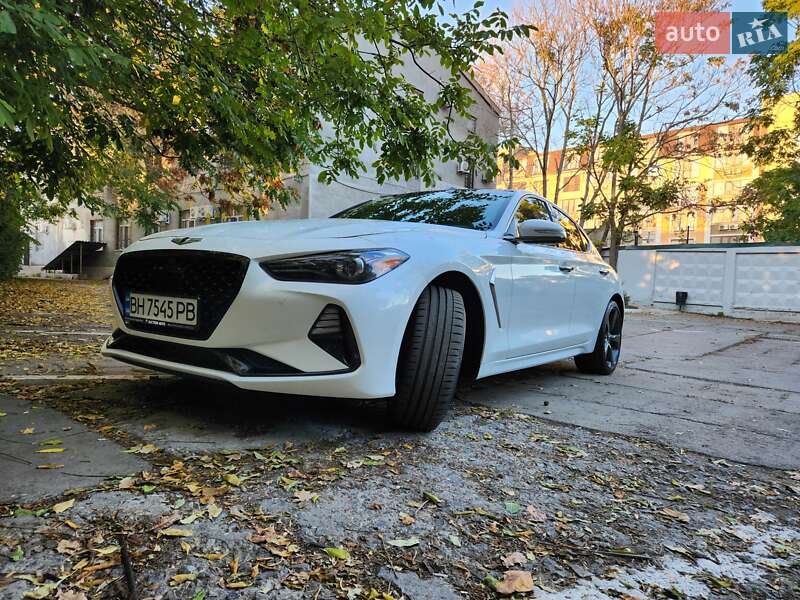 Седан Hyundai Genesis 2020 в 