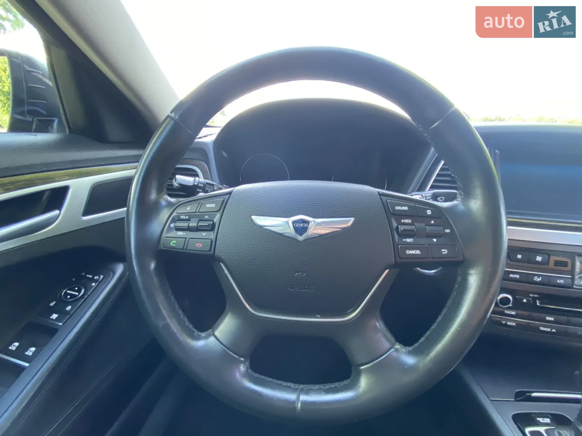 2015 Hyundai Genesis - мініатюра 21