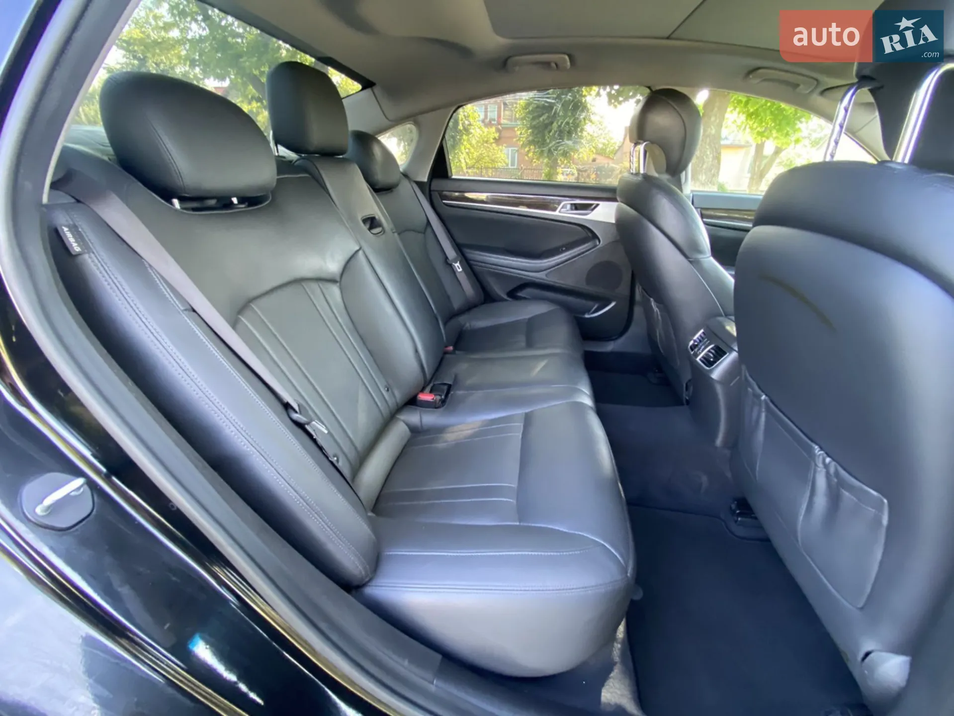 2015 Hyundai Genesis - мініатюра 23