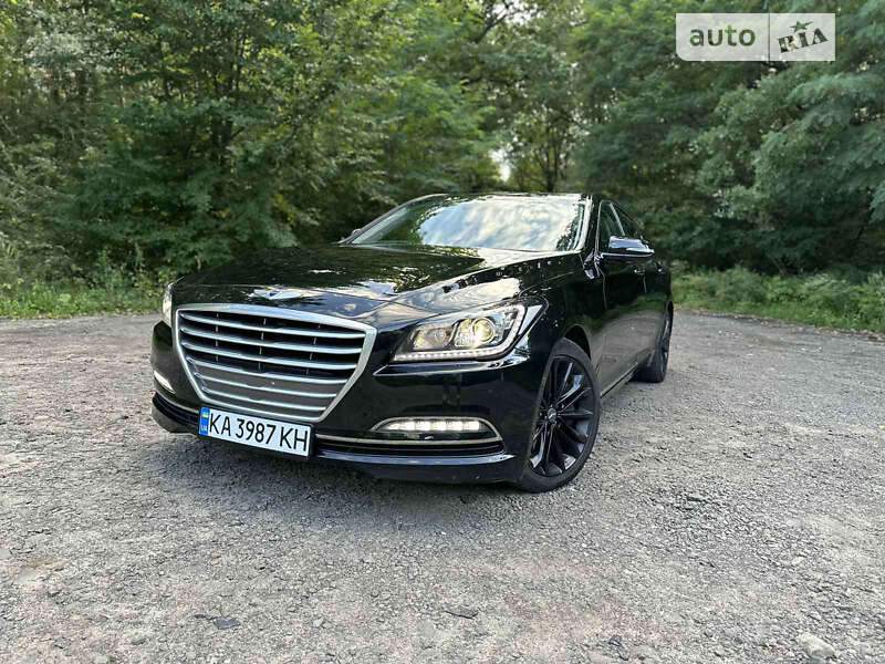 Седан Hyundai Genesis 2015 в Львове