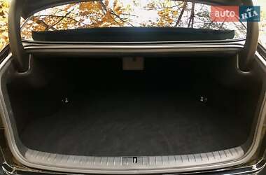 Седан Hyundai Genesis 2014 в Черкассах
