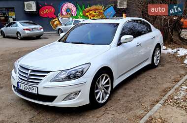 Седан Hyundai Genesis 2013 в Броварах