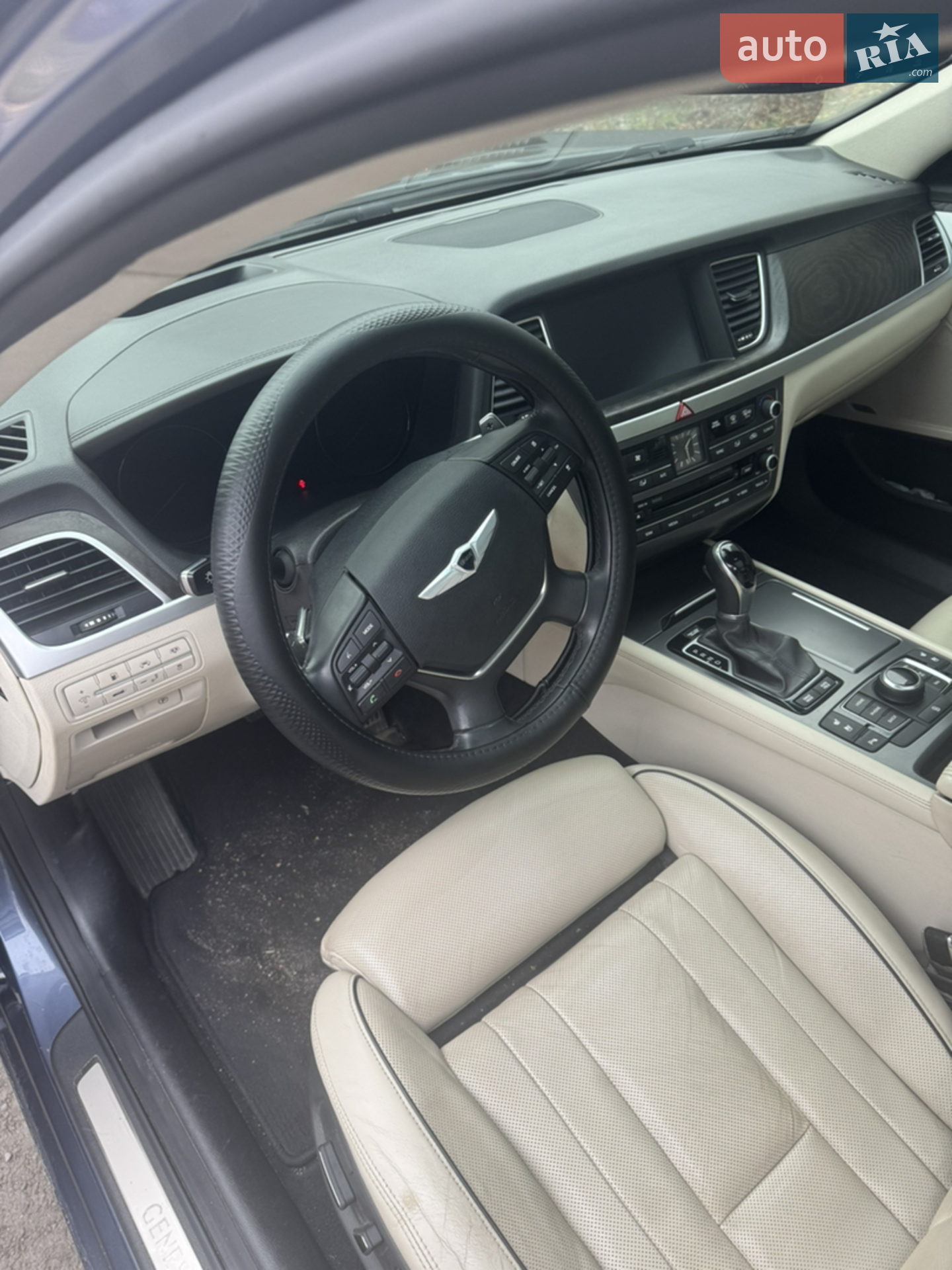 2015 Hyundai Genesis - мініатюра 19