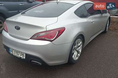 Купе Hyundai Genesis 2013 в Кривому Розі