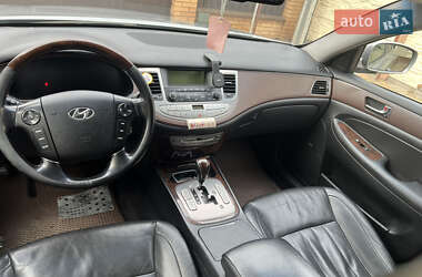 Седан Hyundai Genesis 2009 в Чернігові