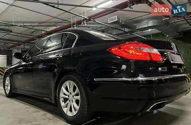 Седан Hyundai Genesis 2013 в Києві