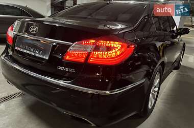 Седан Hyundai Genesis 2013 в 