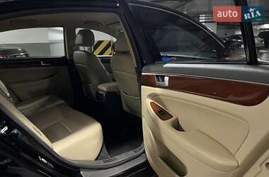 Седан Hyundai Genesis 2013 в 
