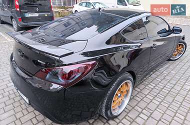 Купе Hyundai Genesis 2011 в 