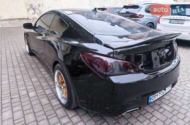 Купе Hyundai Genesis 2011 в 
