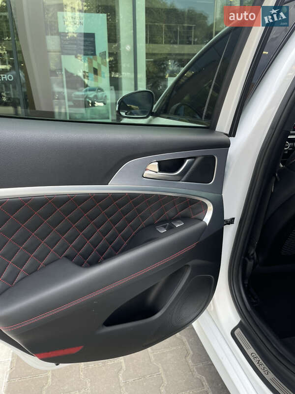 Седан Hyundai Genesis 2020 в Одесі фото 37 Седан Hyundai Genesis 2020 в Одесі