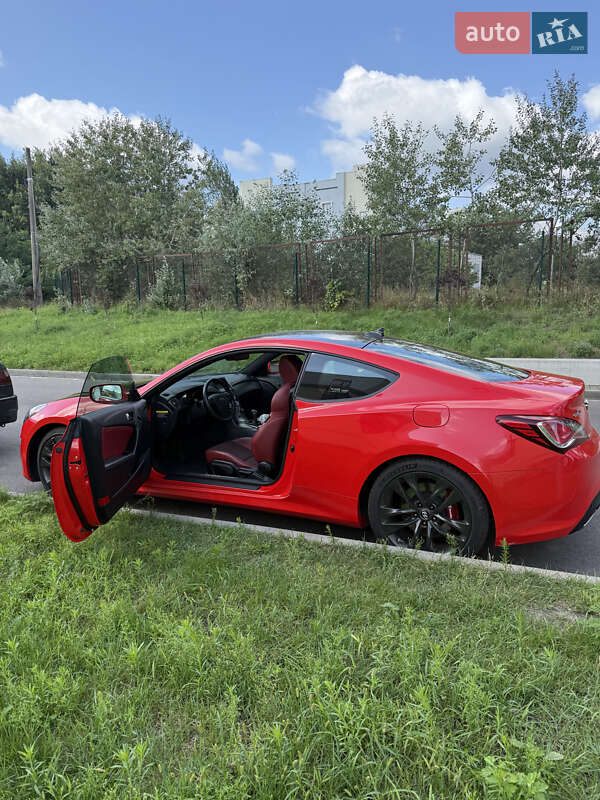 Купе Hyundai Genesis 2012 в Киеве фото 24 Купе Hyundai Genesis 2012 в Киеве