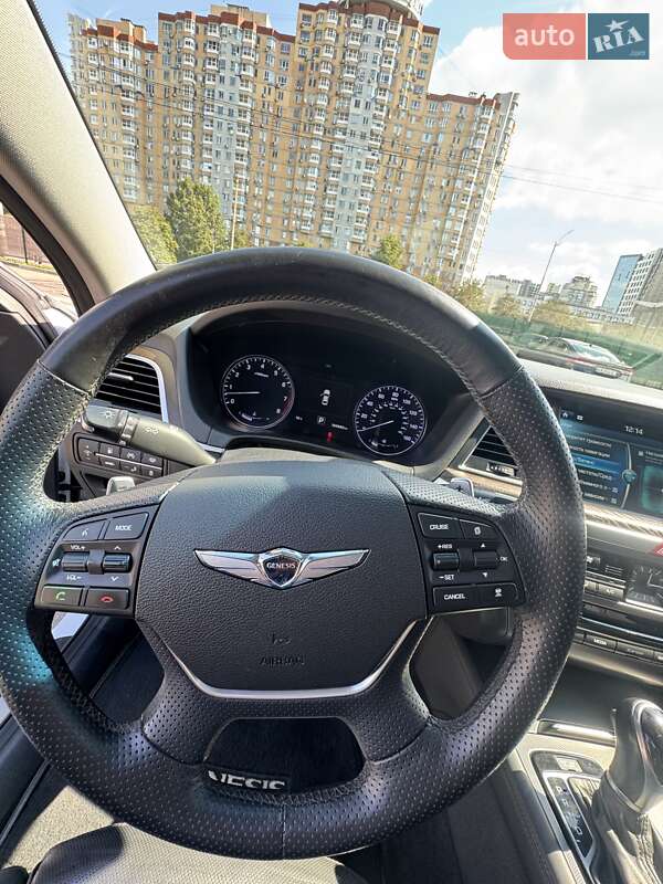 Седан Hyundai Genesis 2015 в Киеве фото 14 Седан Hyundai Genesis 2015 в Киеве