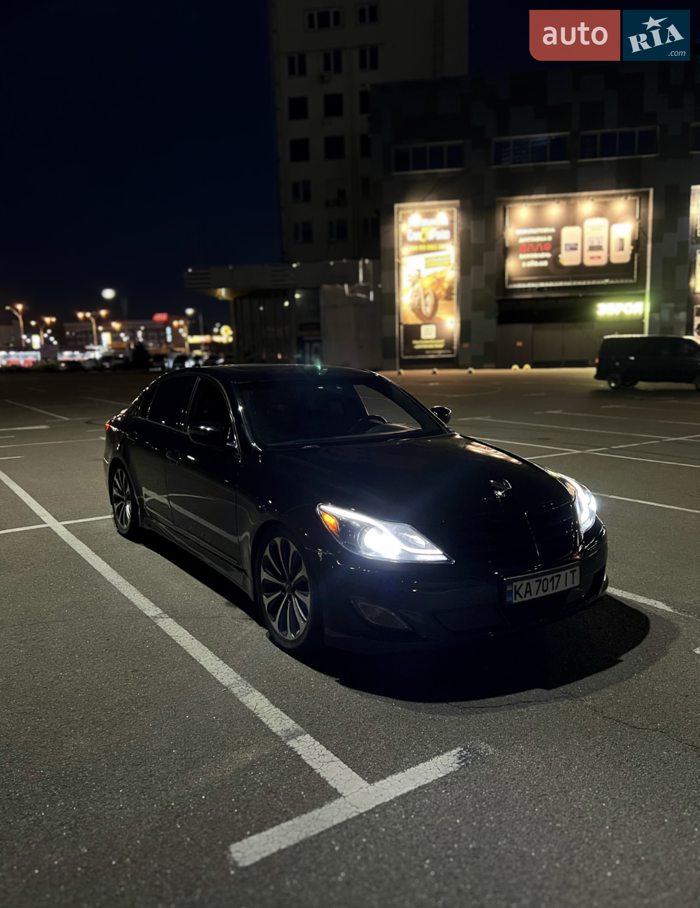 2011 Hyundai Genesis - мініатюра 11