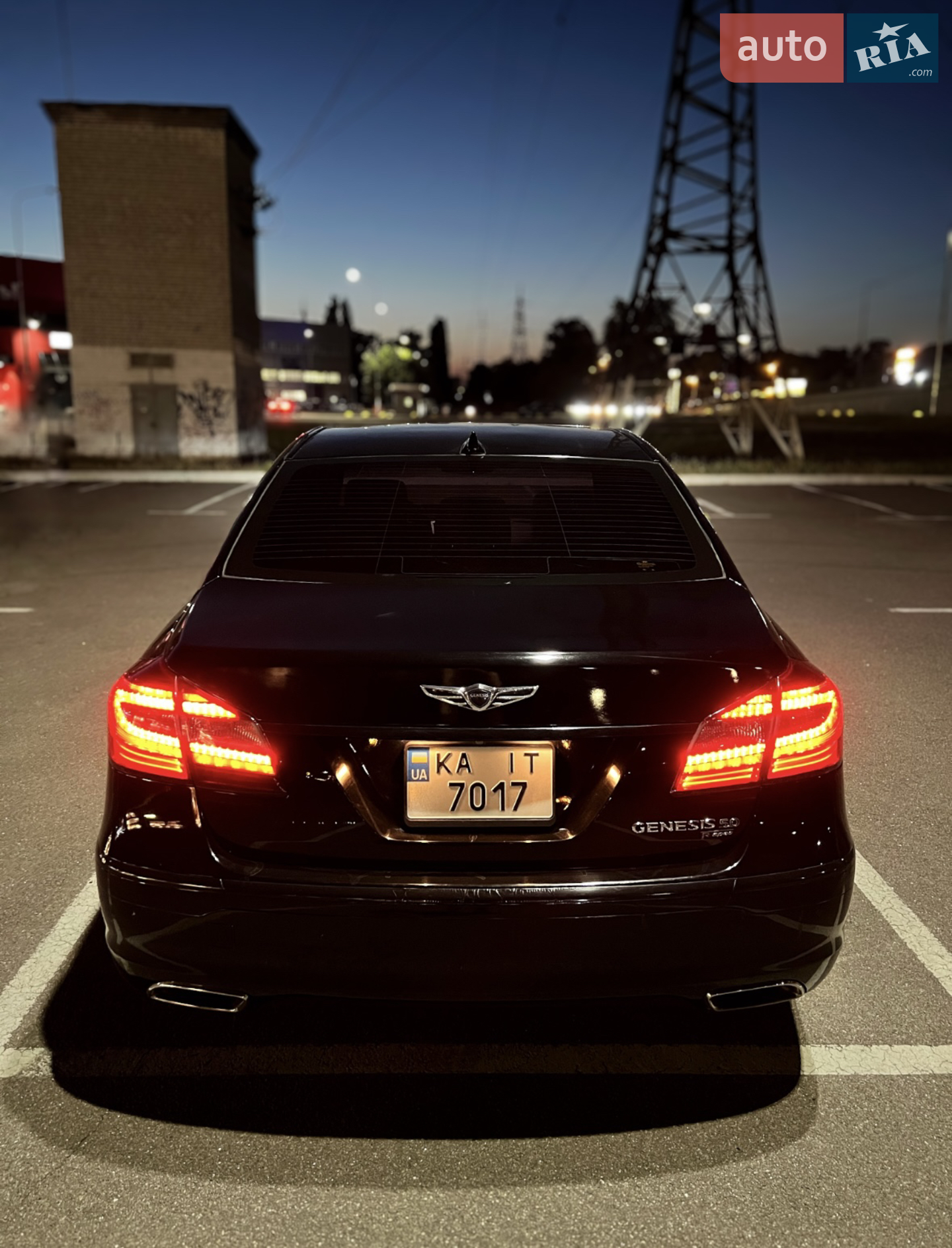 2011 Hyundai Genesis - мініатюра 9