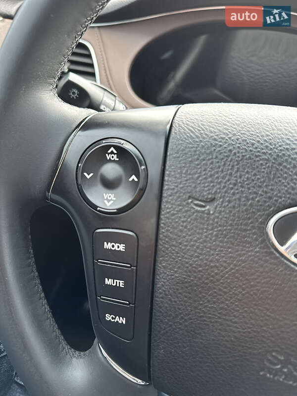 Седан Hyundai Genesis 2008 в Киеве