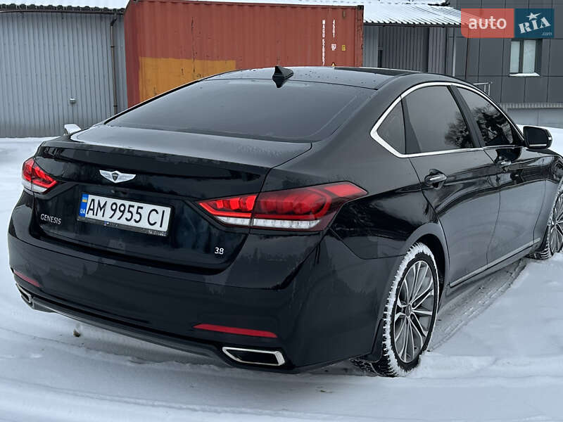 Седан Hyundai Genesis 2015 в Киеве