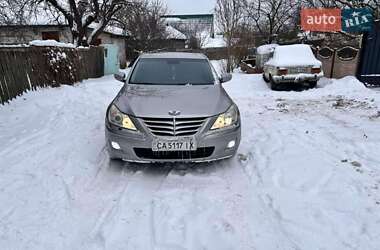 Седан Hyundai Genesis 2009 в Старом Белоусе