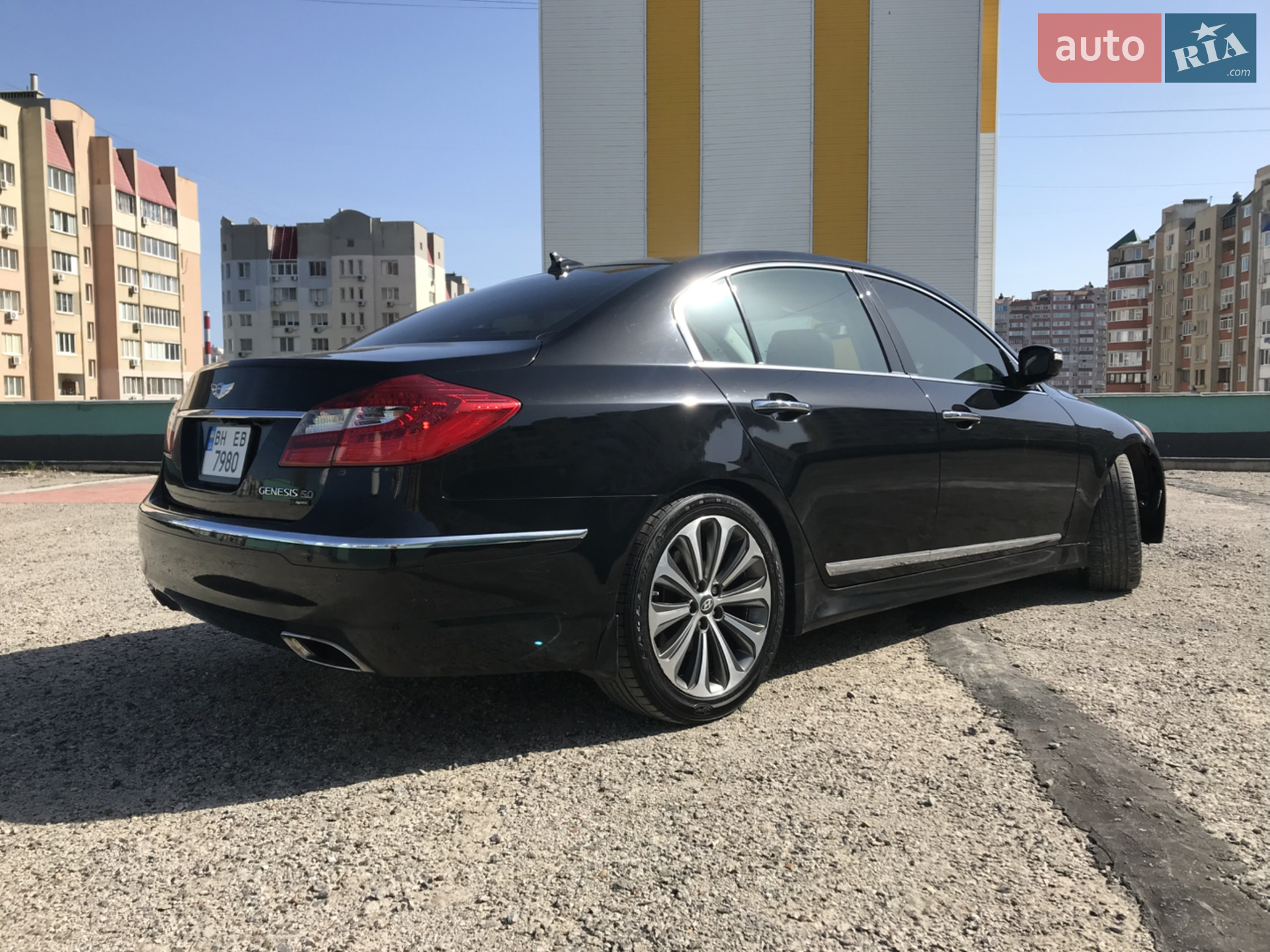 2013 Hyundai Genesis - мініатюра 3