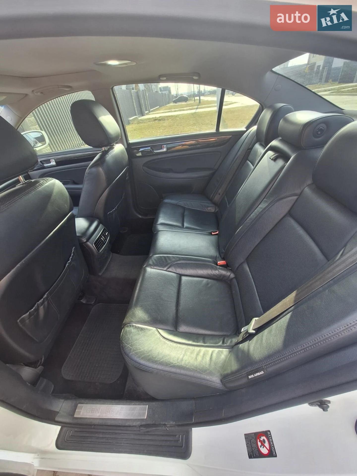2012 Hyundai Genesis - мініатюра 8