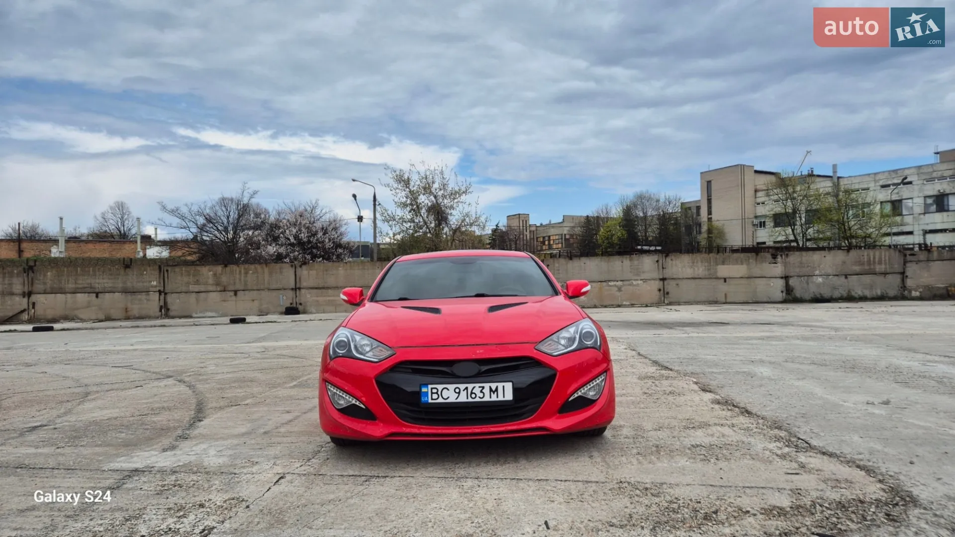 2013 Hyundai Genesis - мініатюра 2
