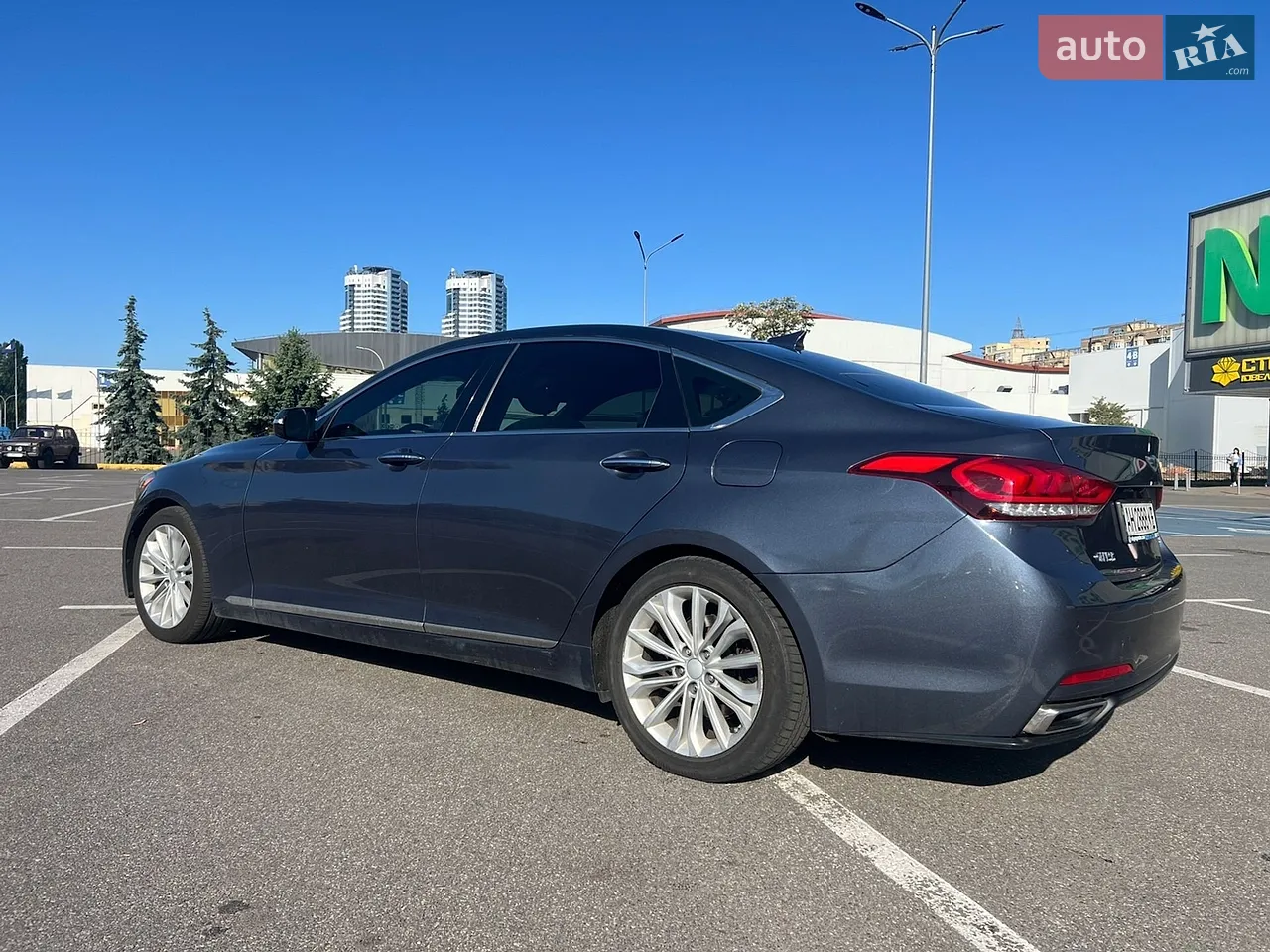 2015 Hyundai Genesis - мініатюра 36