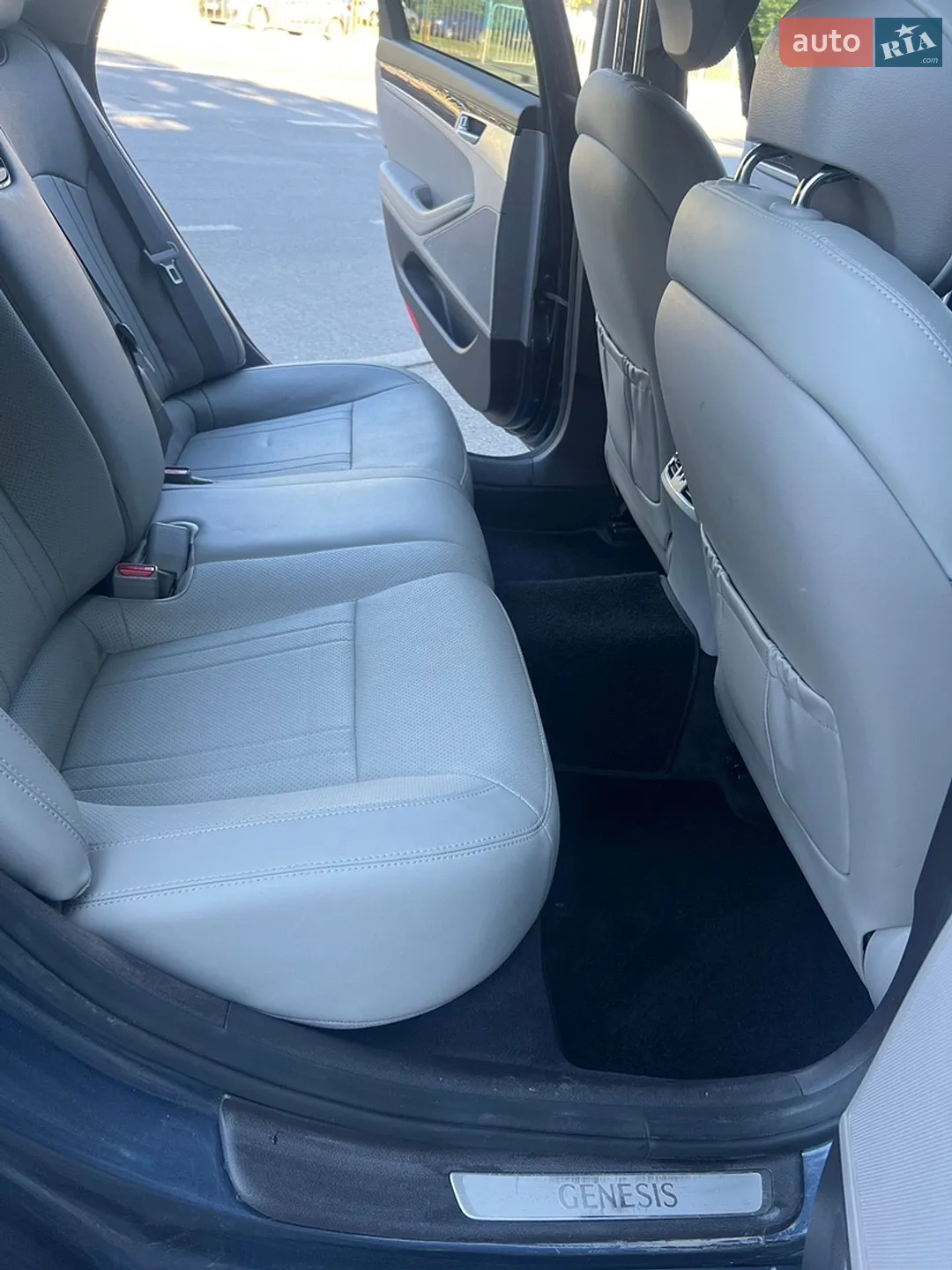 2015 Hyundai Genesis - мініатюра 9