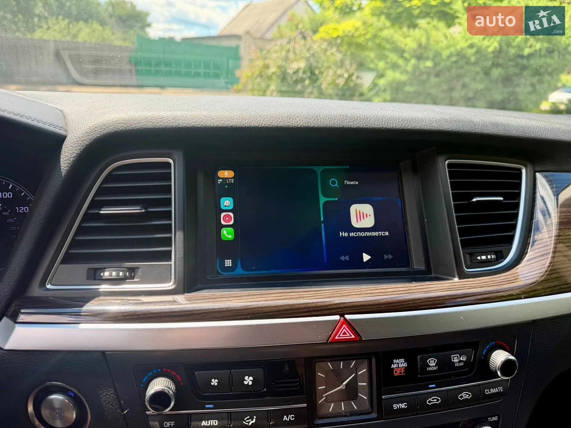 2015 Hyundai Genesis - мініатюра 12
