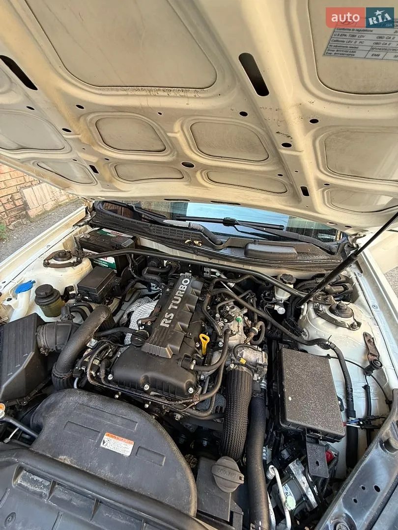 2011 Hyundai Genesis - мініатюра 2