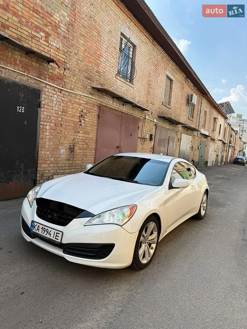Hyundai Genesis 2011