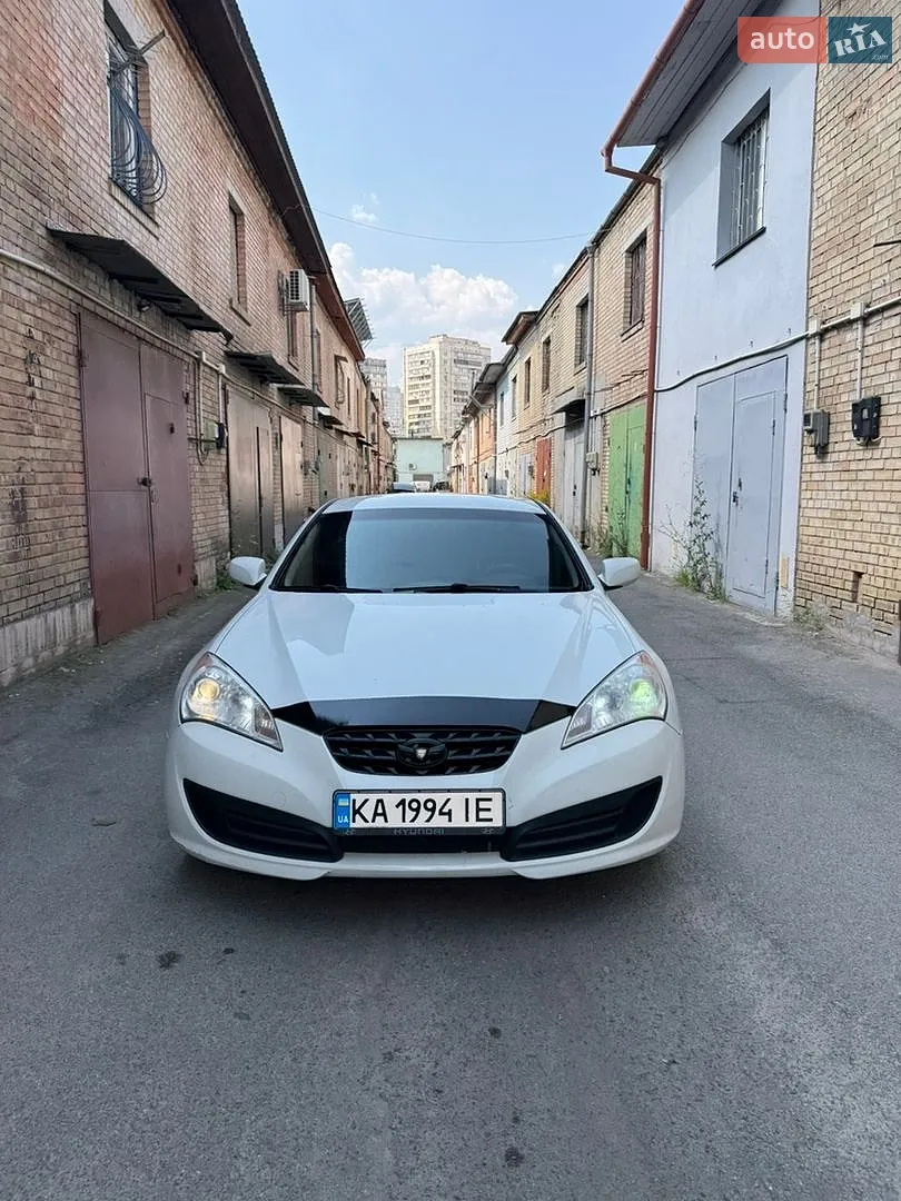 2011 Hyundai Genesis - мініатюра 17