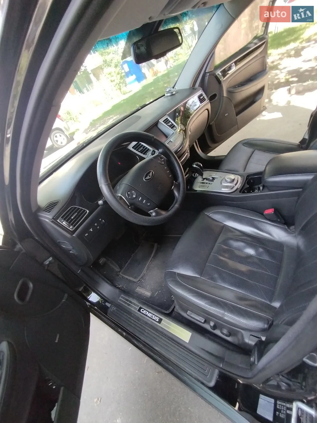 2012 Hyundai Genesis - мініатюра 12