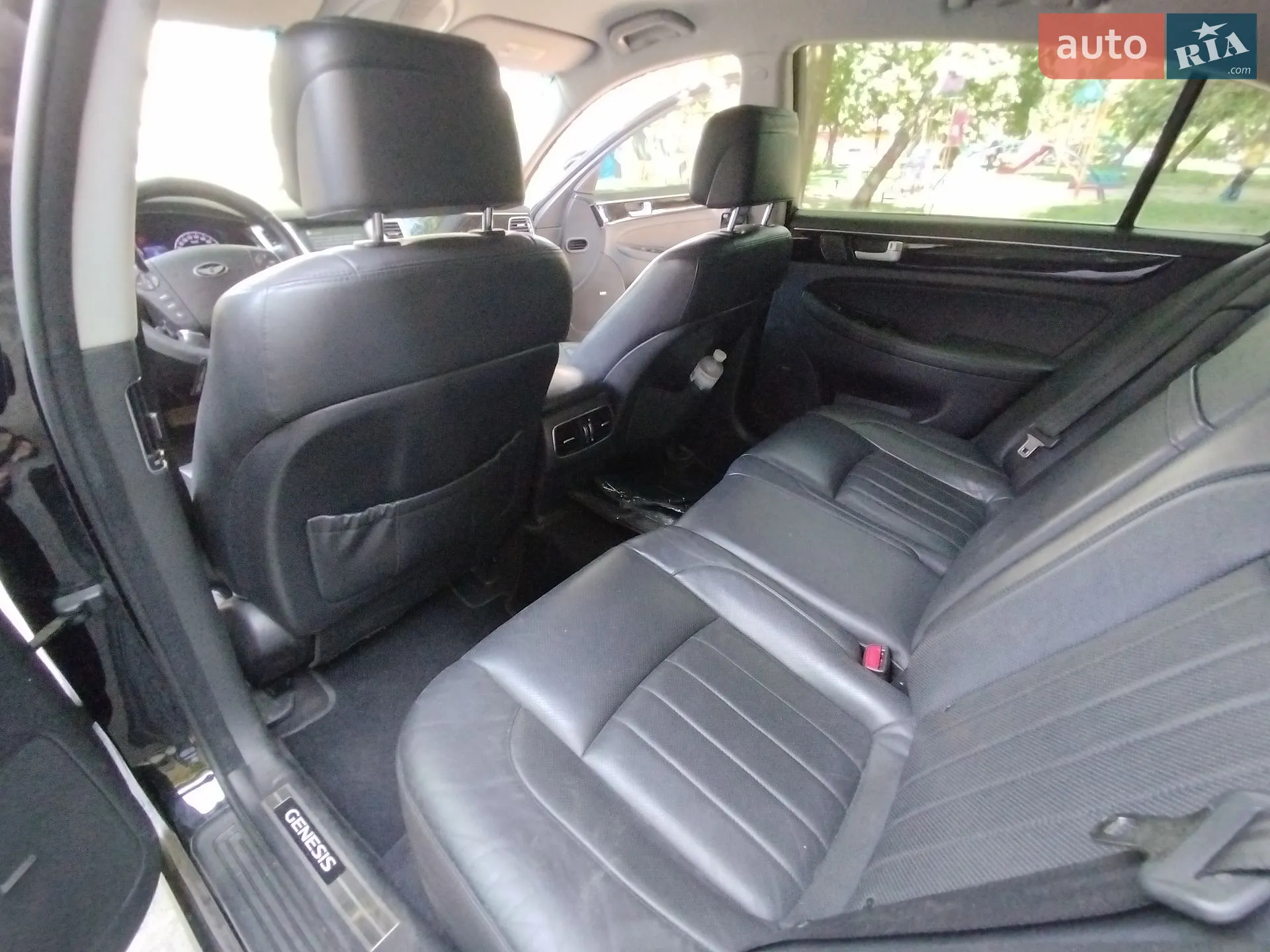 2012 Hyundai Genesis - мініатюра 14