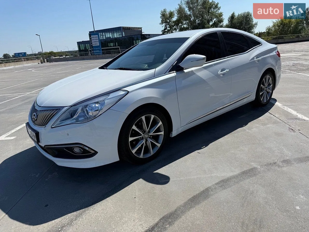 2014 Hyundai Genesis - мініатюра 2