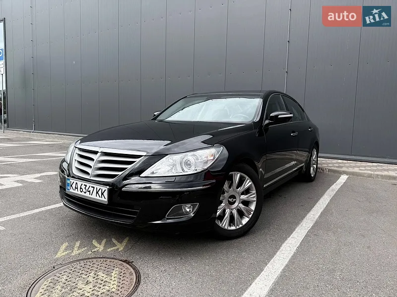Hyundai Genesis