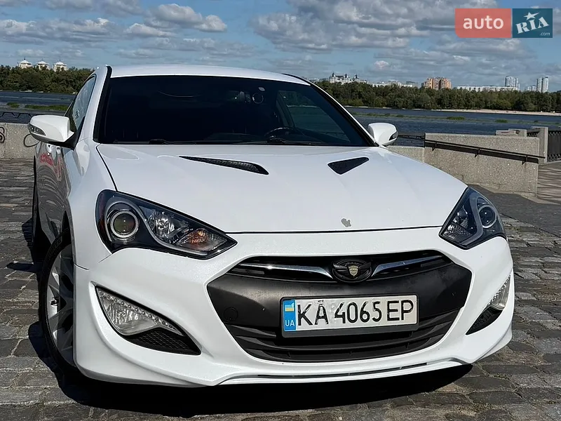 Hyundai Genesis