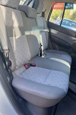 Хэтчбек Hyundai Getz 2004 в 