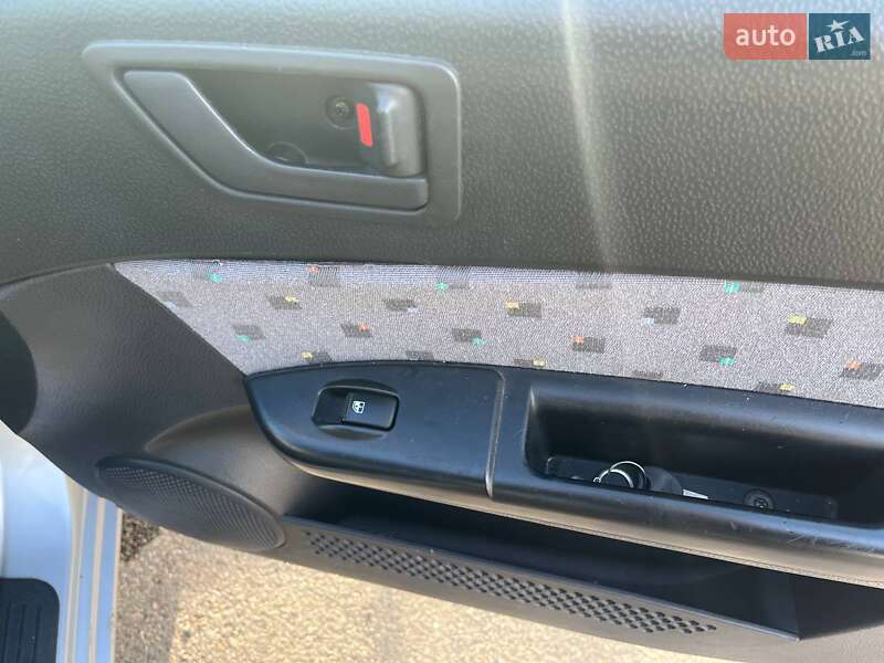 Хэтчбек Hyundai Getz 2004 в Харькове